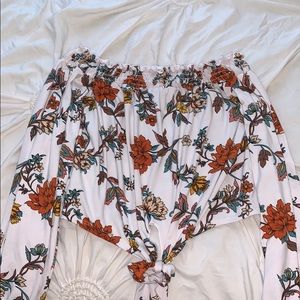 Off the Shoulder Floral Crop Top